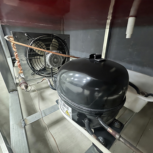 air-cooled compressor for cake display cabinet